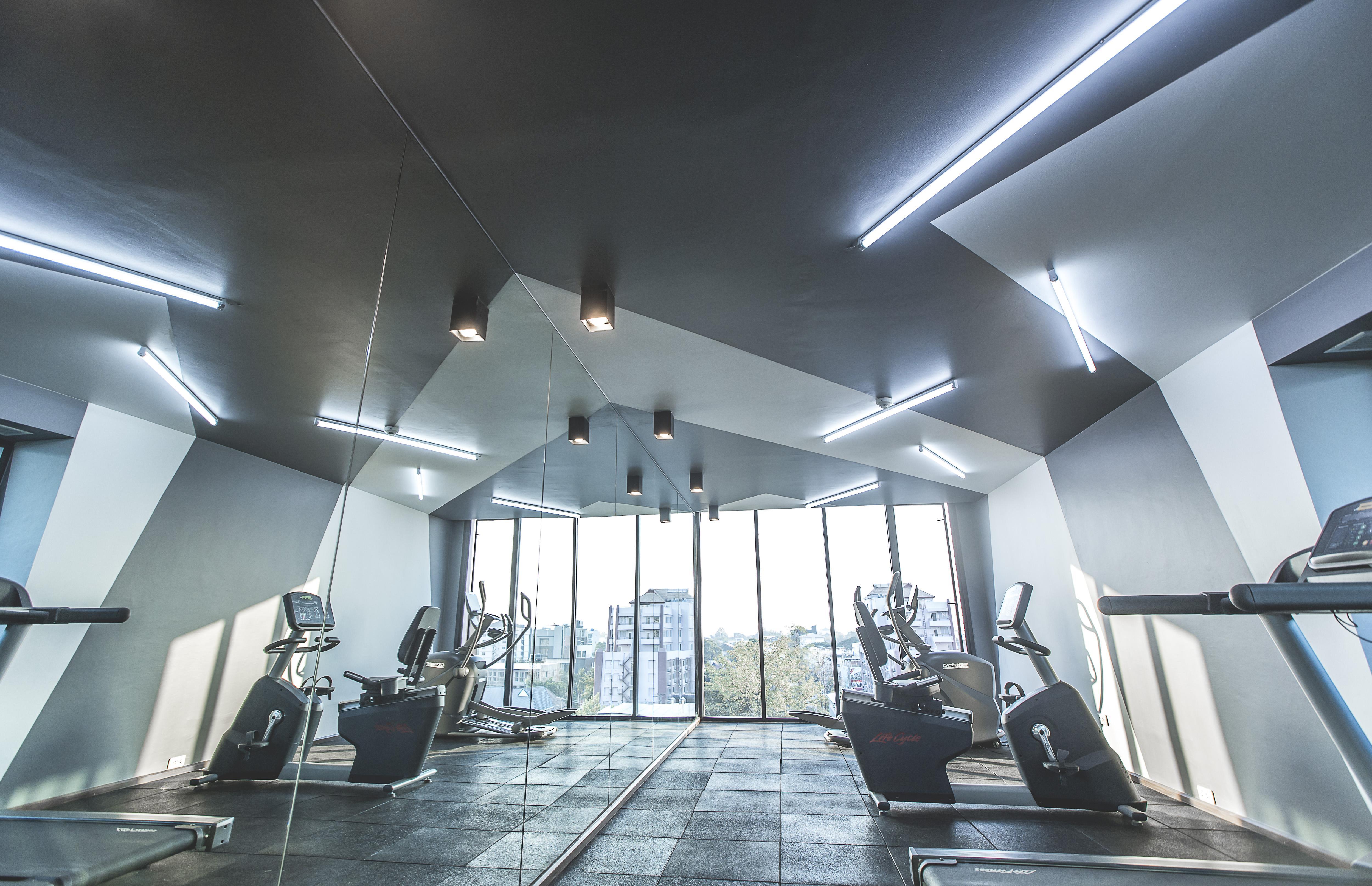 Art Mai Gallery Nimman Hotel Csiangmaj Kültér fotó The gym