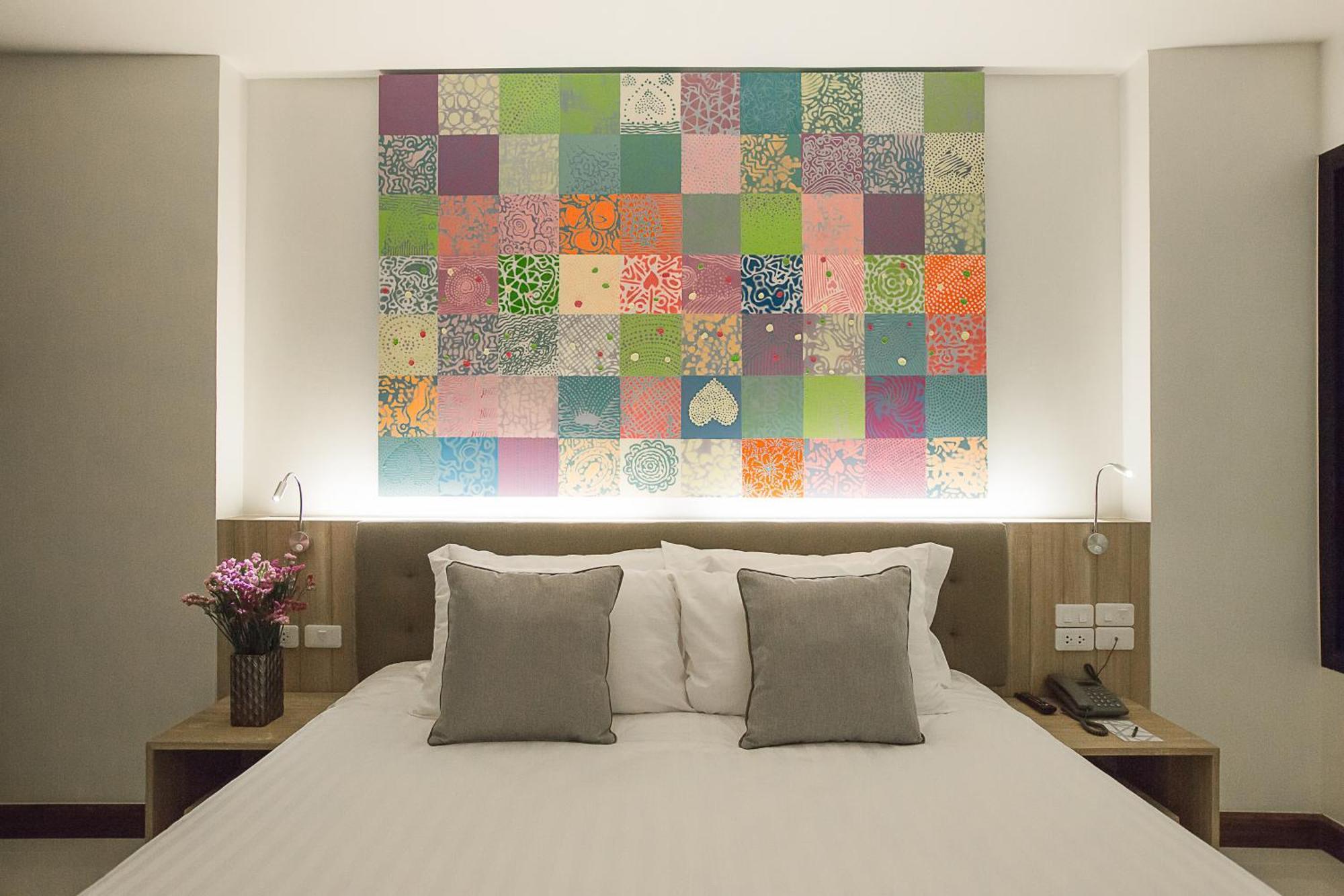 Art Mai Gallery Nimman Hotel Csiangmaj Kültér fotó A bedroom at the hotel